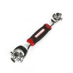 Llave multiusos giratoria